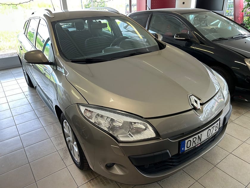 Bild 2 av Renault Mégane Grandtour 1.5 dCi DCT Euro 5 Automat
