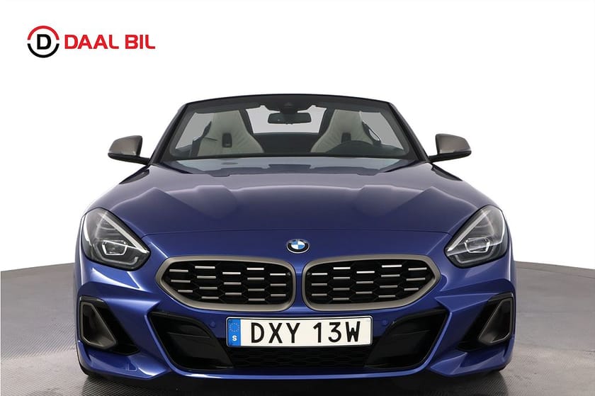 Bild 2 av BMW Z4 M40i 340HK SOFT TOP H/K® LÄDER HUD B-KAMERA NAV COCKPIT