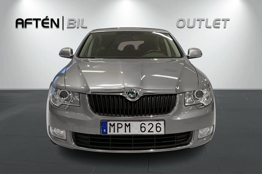 Bild 3 av Škoda Superb Skoda 1.8 TSI DSG 160hk Ambition Dragkrok Farthållare ISOFIX