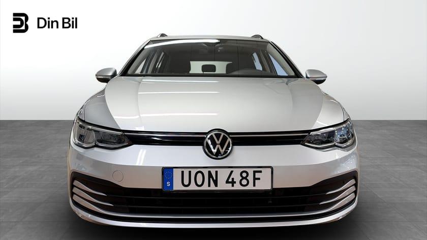 Bild 4 av Volkswagen Golf Sportscombi 1.5 eTSI 130 DSG/Dragpkt/värmare/keyless/nav/elbak