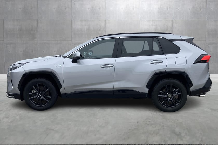 Bilde 2 av Toyota RAV4 Plug-in Hybrid 2.5l, Active Tech, Plug in, AWD, Facelift