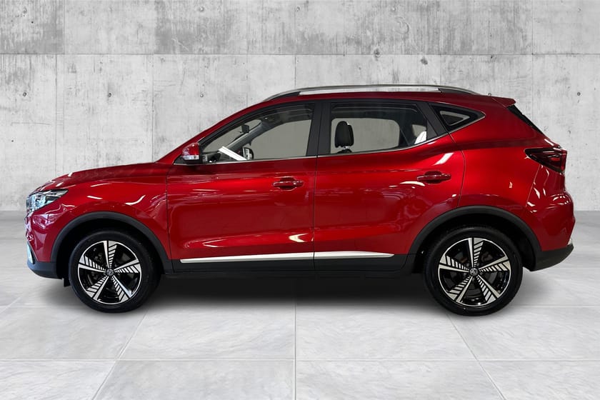 Bilde 2 av MG ZS EV Luxury Panorama, Skinn, Navi