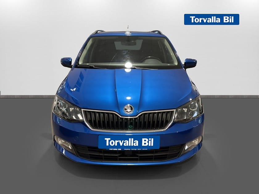 Bild 3 av Škoda Fabia Kombi Skoda 1.0 MPI Style PDC NYBYTT kamrem + service