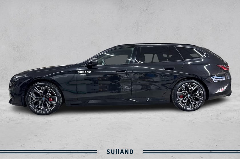 Bilde 2 av BMW i5 xDrive40 Touring M Sport Pro Fully Charged