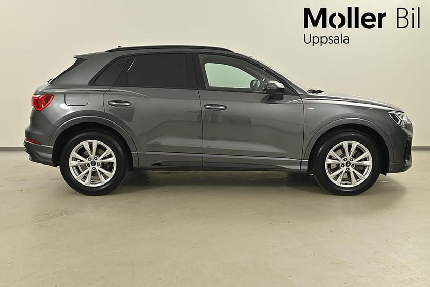 Bild 2 av Audi Q3 40 TDI quattro Quattro,S-line,Cockpit,Matrix,Navi