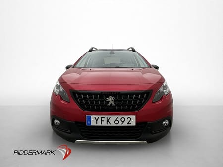 Peugeot 2008 1.2 110hk GT-Line Värmare Pano Halvskinn Drag
