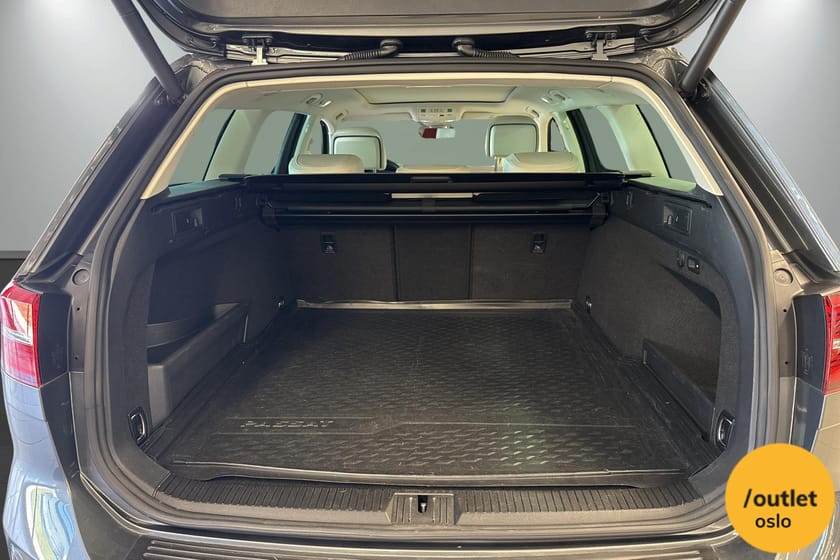 Bilde 5 av Volkswagen Passat Variant GTE GTE/ SKINN / ACTIV INFO / WEBASTO / RYGGEKAMERA