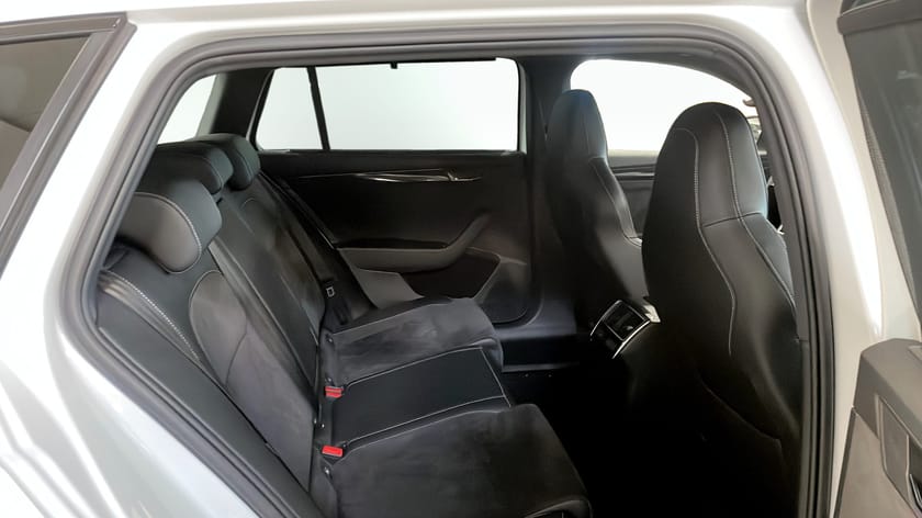 Bild 5 av Škoda Superb Kombi 2.0 TSI 4x4 Sport Line 272Hk /Kamera /Drag /Canton