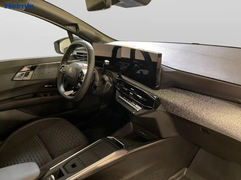 Bild 5 av 11 – Renault Clio TCe 115 techno