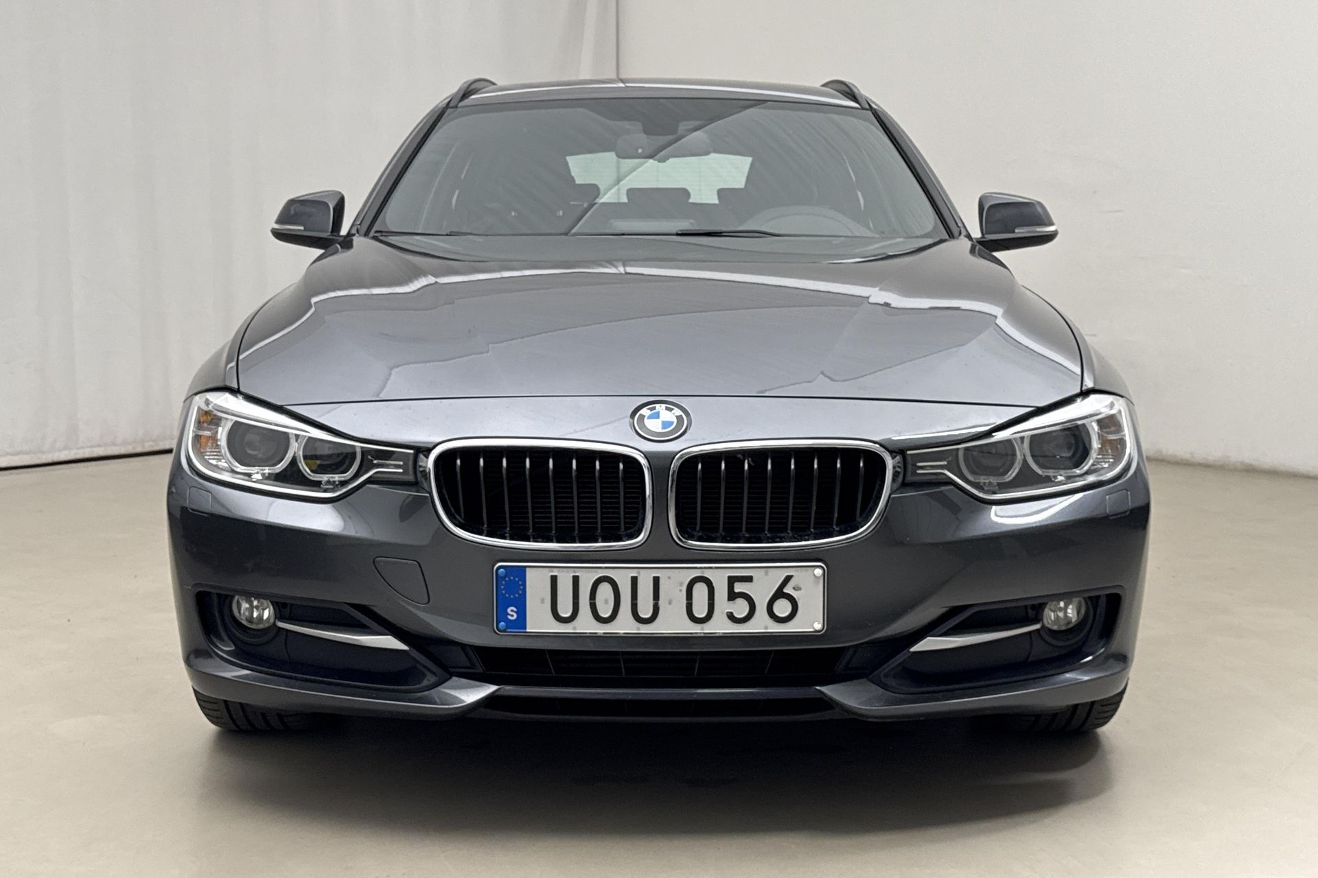 BMW 320 d xDrive Touring 2015, bild 5/10