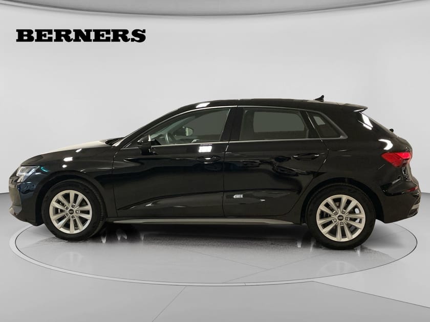 Bild 2 av Audi A3 Sportback 35 TFSI PROLINE 110 KW S TRONIC