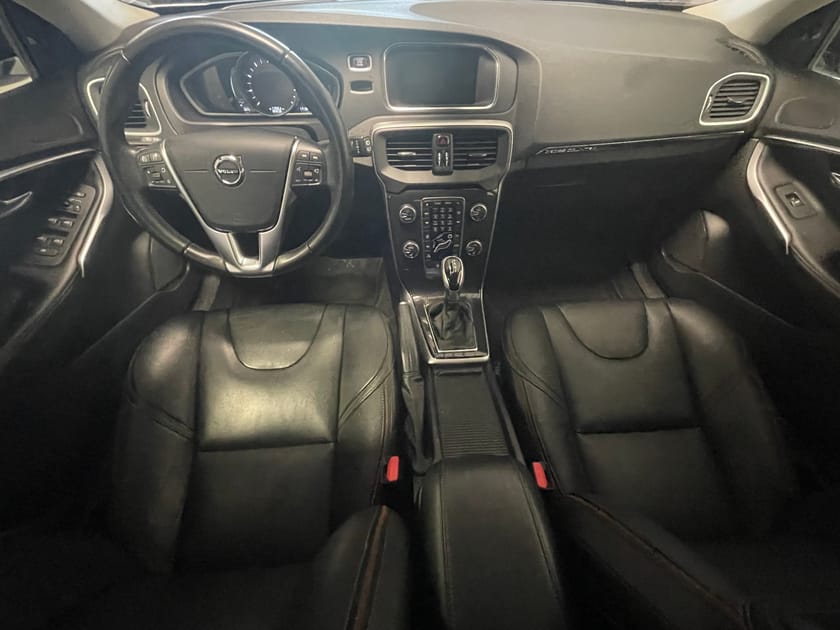 Bild 5 av Volvo V40 Cross Country T3 Pro Edition Nav Backkamera