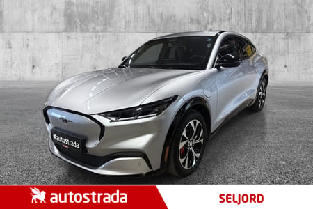 Ford Mustang Mach-E Standard Range AWD AWD//Skinn//Eu til 28//