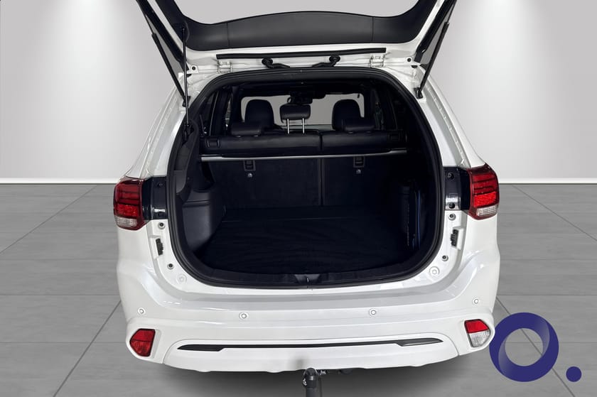 Bilde 5 av Mitsubishi Outlander PHEV kun 77000 km
