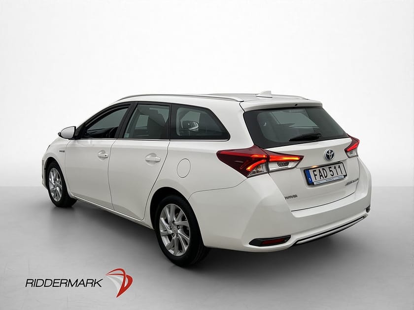 Bild 5 av Toyota Auris Touring Sports Hybrid Business Kamera Navi AC