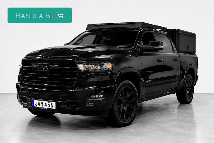 Bild 1 av RAM 1500 Crew Cab 3.0 Hurricane 4x4 Släde Kåpa Pano Luft H/K Moms