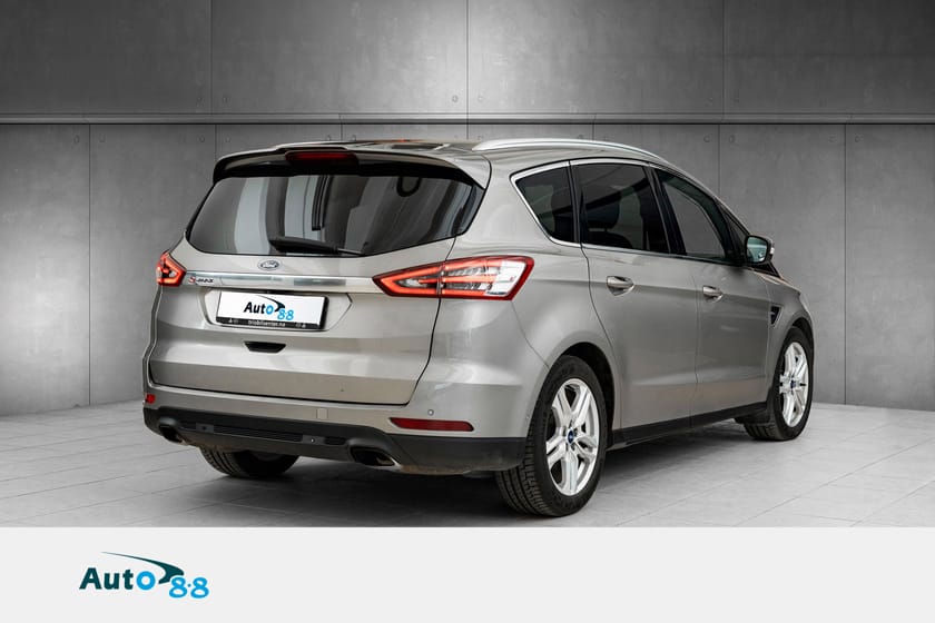 Bilde 3 av Ford S-MAX 2.0 TDCi AWD Titanium| 180hk | Webasto | Krok | 7-seter