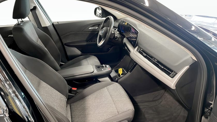Bild 3 av BMW iX1 xDrive30 xDrive Navi Backkamera Park Assist
