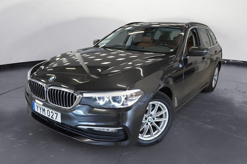 Bild 1 av BMW 520d xDrive Touring Sport Line Navi Värmare DAP Panorama Drag Keyless