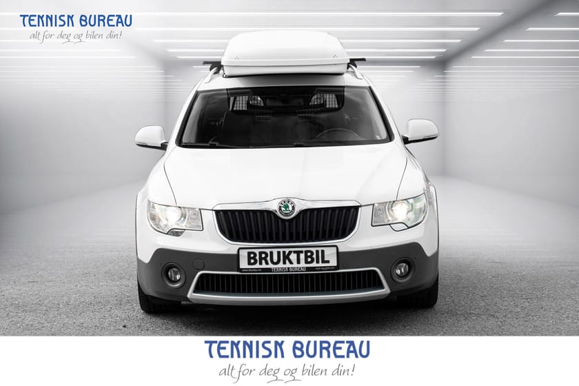 Bilde 4 av Škoda Superb Stasjonsvogn 2.0 TDI 4x4 Elegance