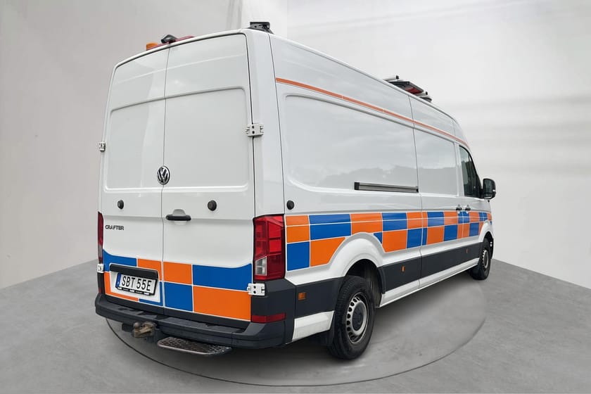 Bild 3 av Volkswagen Crafter 35 2.0 TDI Skåp (140hk) L4 Verkstadsinred.