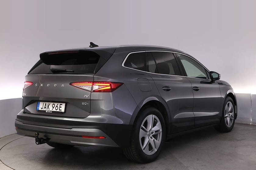 Bild 5 av Škoda Enyaq iV 80x Skoda Drag Elstol AdapFarth Kamera Nav Blis