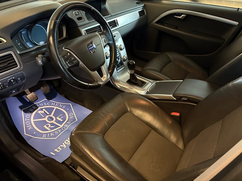 Bild 5 av Volvo V70 D2 Your Momentum Euro 5