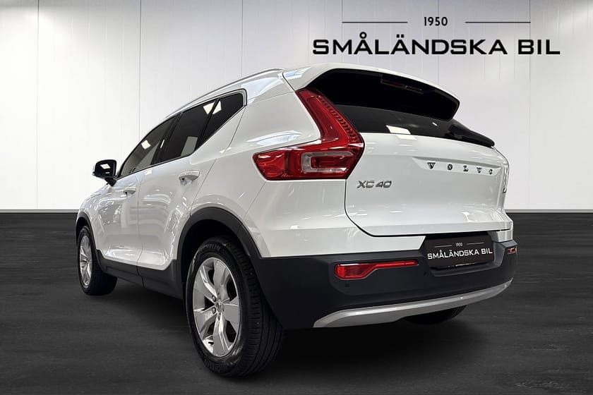 Bild 3 av Volvo XC40 D4 AWD Geartronic Momentum Intro Edition Euro 6