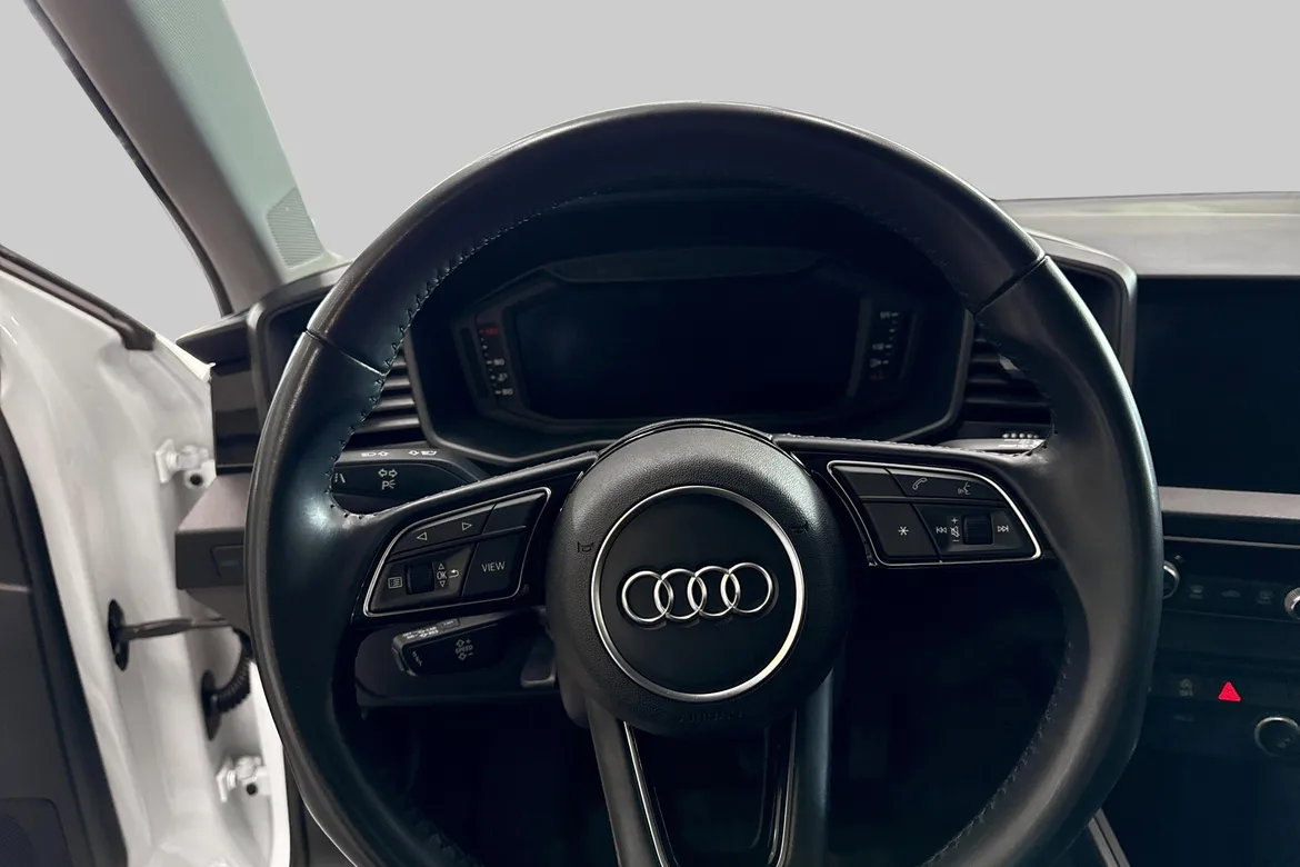 picture of a car