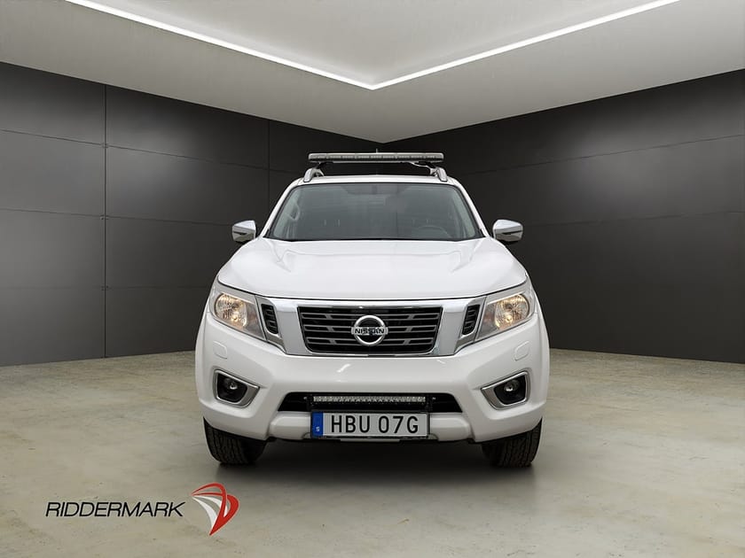 Bild 5 av Nissan Navara Dubbelhytt 2.3 dCi 4WD Drag B-Kam Kåpa Diff V-Inredd Moms