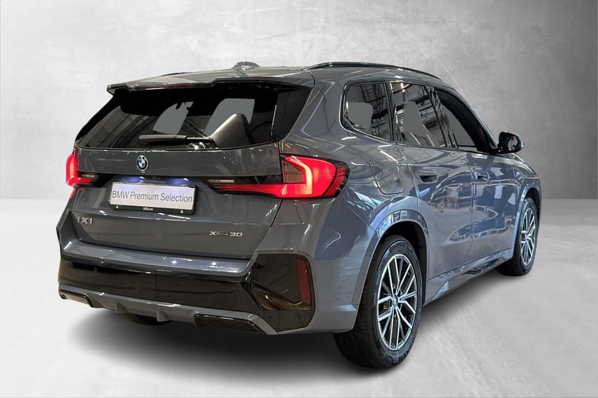 Bilde 4 av BMW iX1 xDrive30 FullyCharged,M-sport,Harman/Kardon,Pano,BSI
