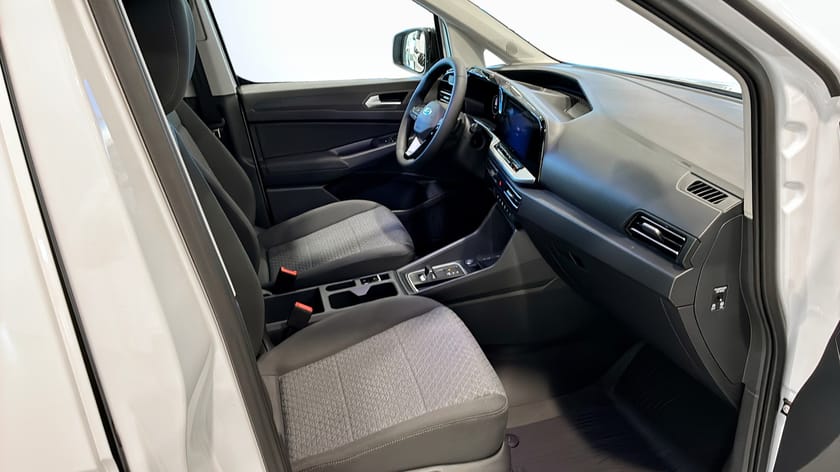Bild 3 av Ford Transit Connect L2 V761 26.75 LIMITED SKÅP 2.0 122 A FWD DEMO