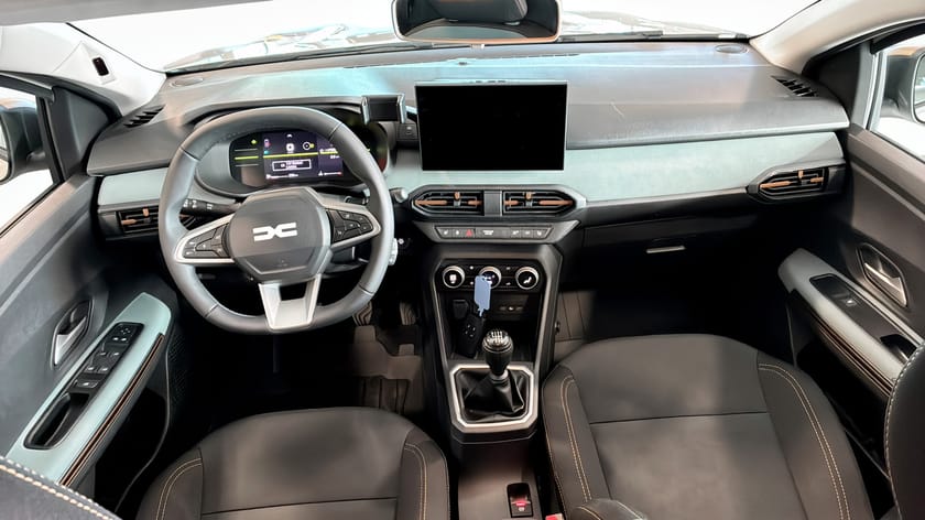 Bild 4 av Dacia Jogger 7-sätes Extreme TCe 110 PL 2790/MÅN