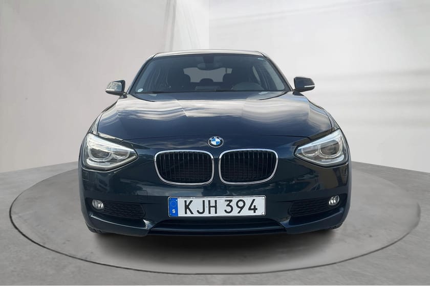 Bild 5 av BMW 118d 5-dörrar 143hk Dragkrok P-sensorer Bluetooth