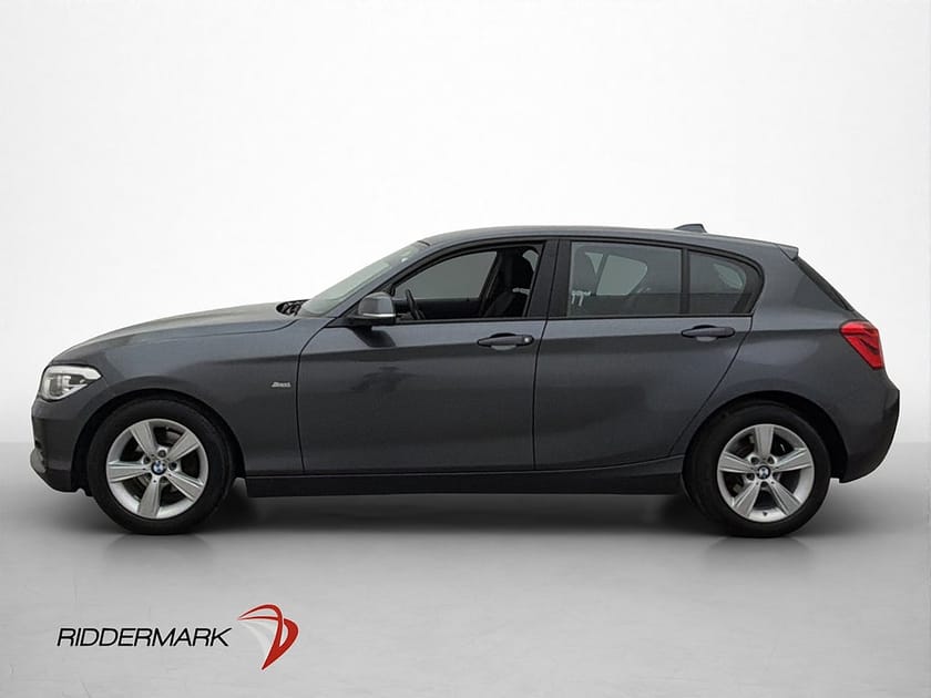 Bild 4 av BMW 118i 118 136hk Sport line Sensorer Rattvärme Bluetooth