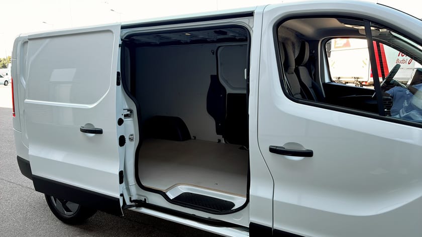 Bild 5 av Renault Trafic Skåpbil L2H1 NORDIC LINE AUTOMAT  | Lagerbil!