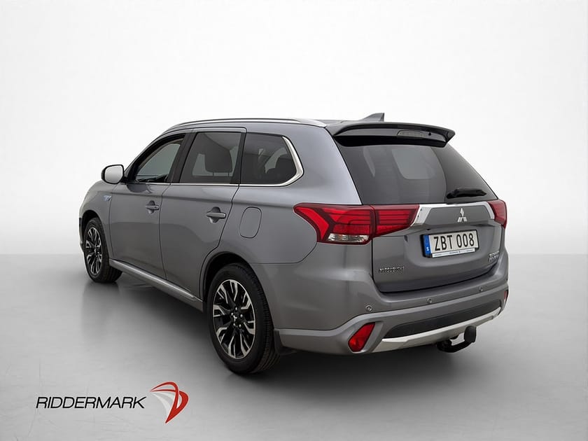 Bild 5 av Mitsubishi Outlander PHEV Business 360° Kamera Drag Skinn