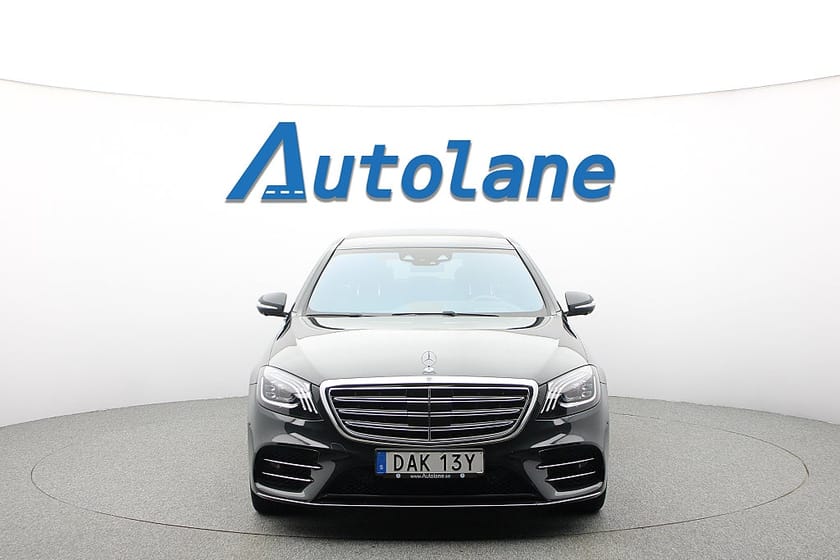 Bild 3 av Mercedes-Benz S 400 d 4MATIC L AMG, Burmester®, 360°, Panorama, Massage 340hk