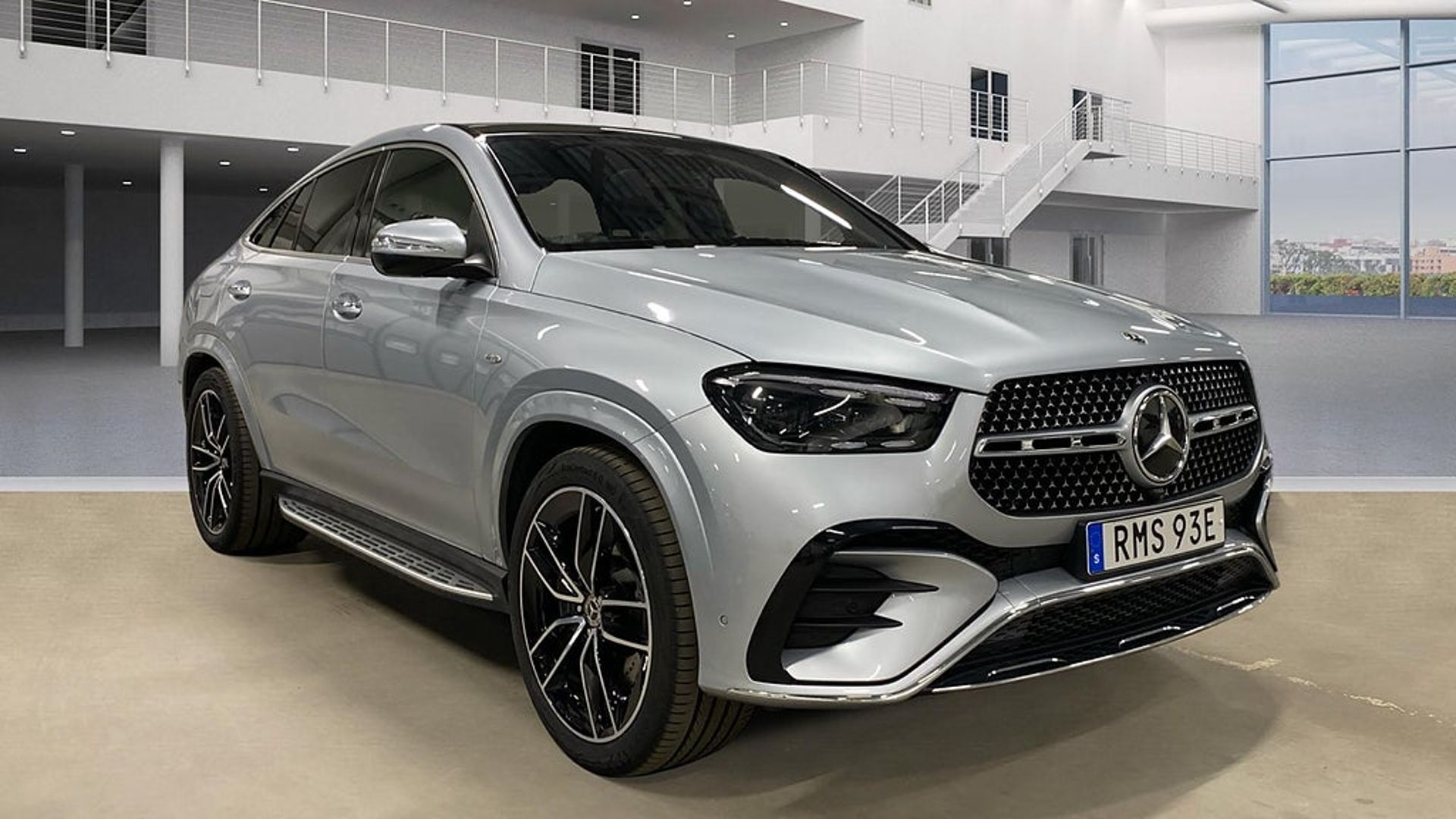 Mercedes-Benz GLE 2025, photo 3/10