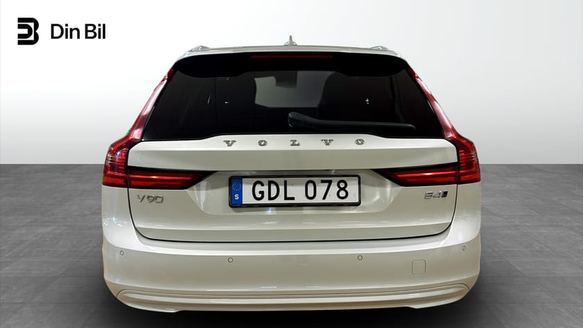 Bild 5 av Volvo V90 B4 197hk AWD/Momentum Advanced/Drag/S+V-hjul