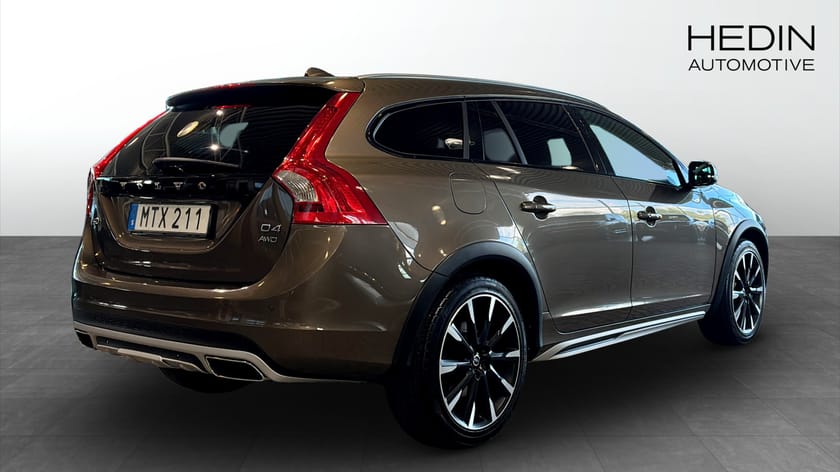Bild 2 av Volvo V60 Cross Country D4 AWD
