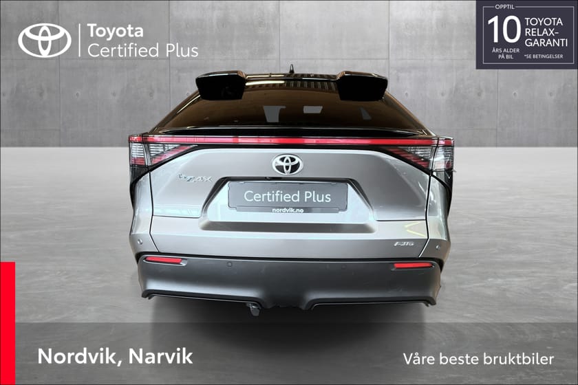 Bilde 4 av Toyota bZ4X Executive Bitone med tilhengerfeste og LED-bar