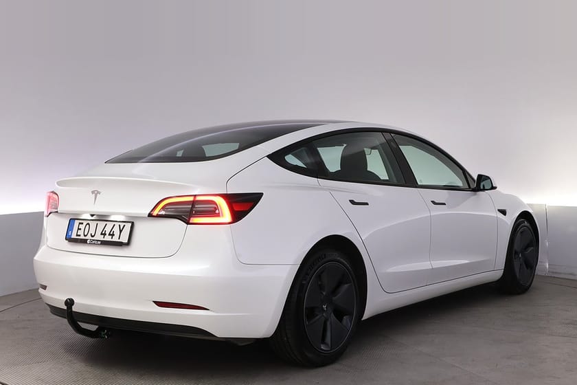 Bild 5 av Tesla Model 3 Standard Range Refresh Drag Autopilot Panorama