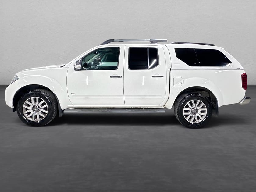 Bild 2 av Nissan Navara Dubbelhytt DUBBELHYTT|3.0 dCi V6|4x4|KÅPA|DIFFSPÄRR|TAKL|FARTH