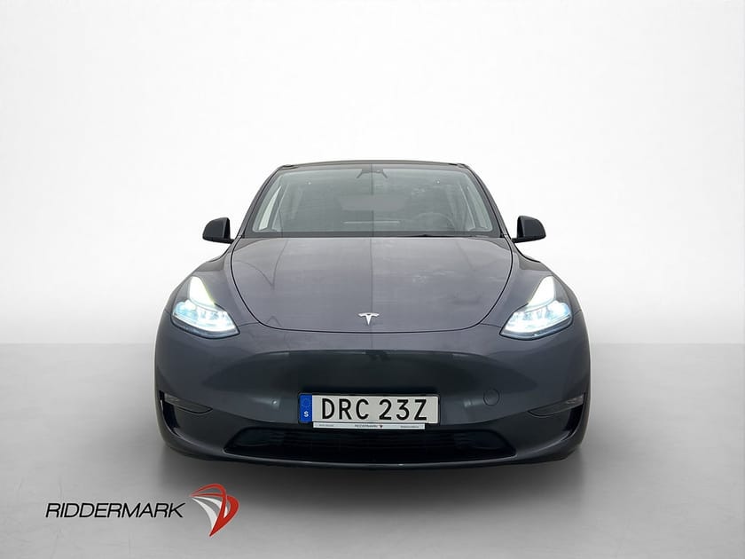 Bild 3 av Tesla Model Y Long Range AWD Autopilot Pano MOMS Svensksåld