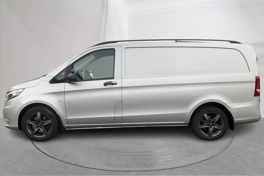 Bild 2 av Mercedes-Benz Vito 119 BlueTEC 4MATIC 3.0t