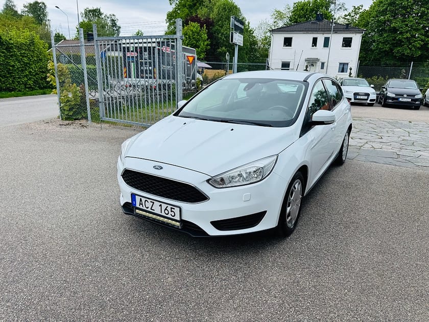 Bild 2 av Ford Focus 1.5 TDCi 105HK ECONETIC / VÄRMARE / 9300Mil
