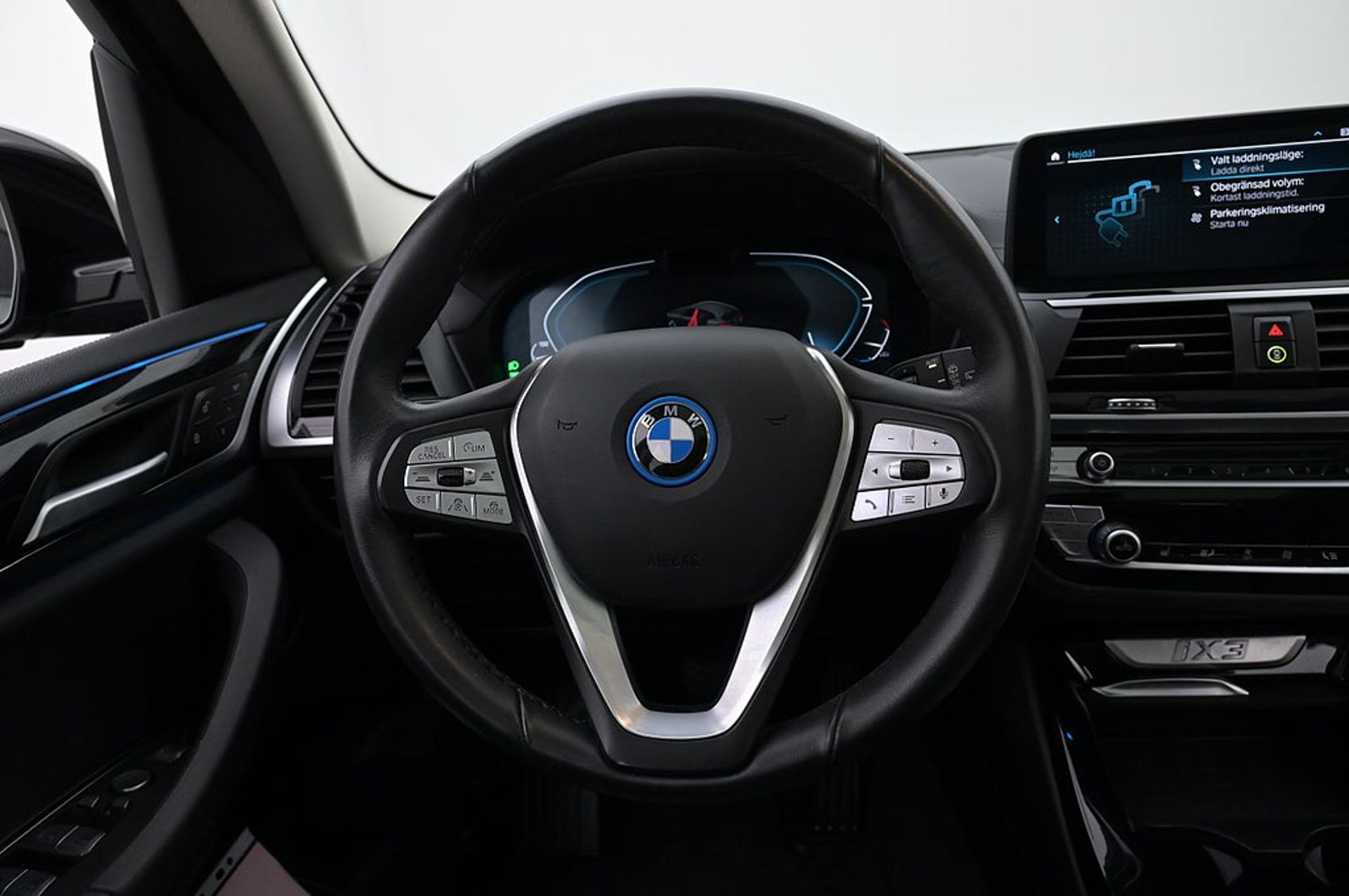 BMW iX3 Charged Pano DAP 2021, bild 7/10