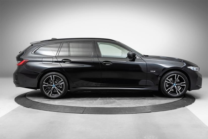 Bilde 4 av BMW 330e xDrive Touring