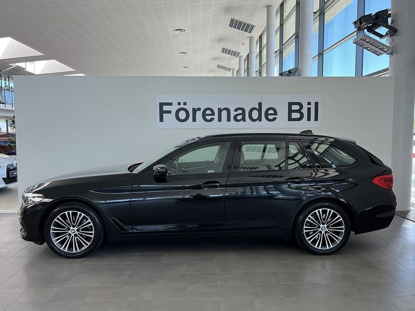 Bild 3 av BMW 520i Touring 520 4,95 ränta Nav Drag Rattvärme ParkAssist